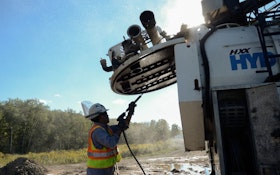 10 Tips for Maintaining Your Hydroexcavator Boom and Debris Tank