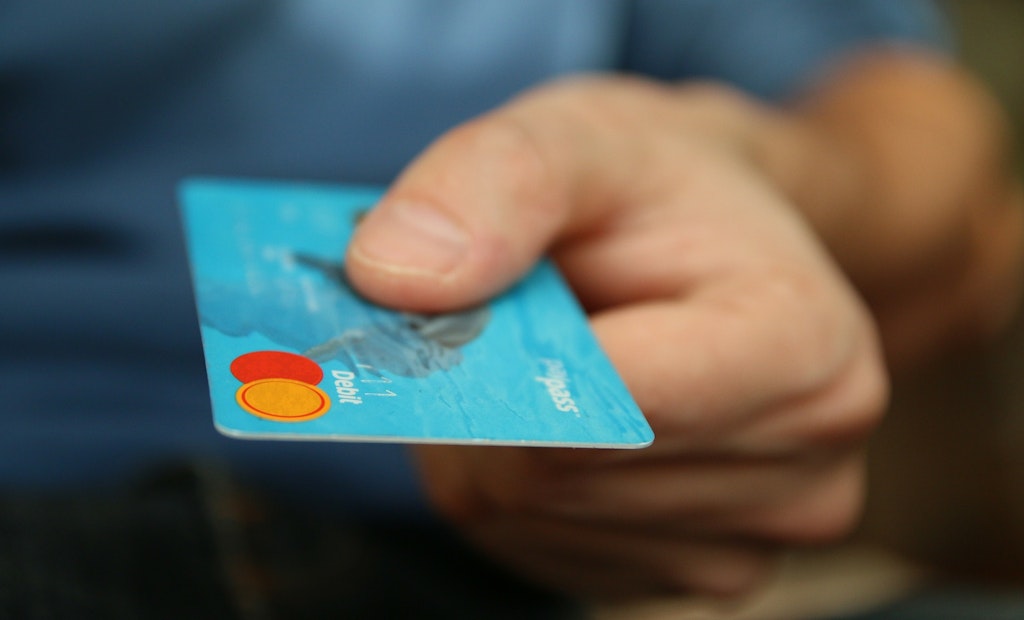 How to Choose the Right Credit Card for Your Small Business