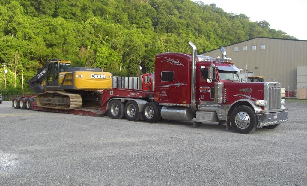 Finding the Right Trailer for Excavator Transport