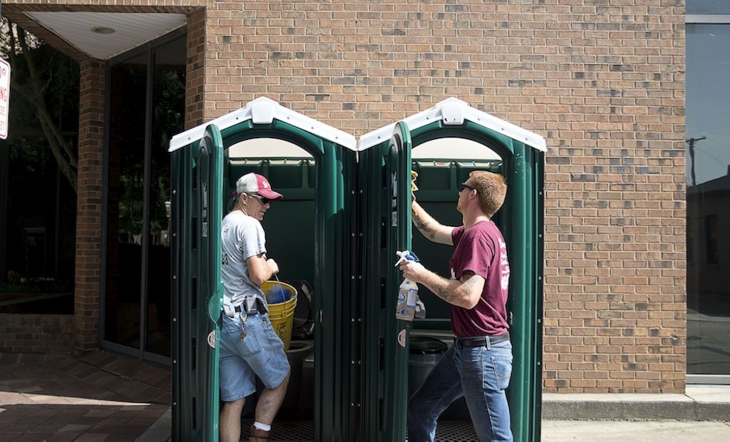 Training Tips to Mold Successful Restroom Operators