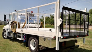 Service Vehicles - Lely Tank and Waste Solutions 800/400 Combo P & D-Portable Restroom Service Truck