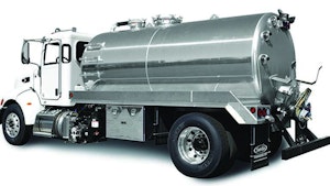 Vacuum Trucks/Tanks/Components – Septic - Satellite Industries septic truck